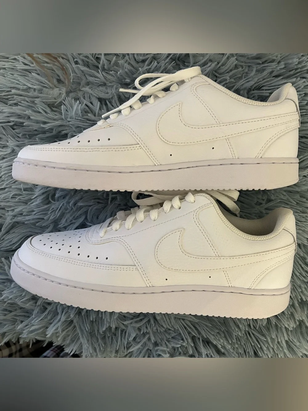 Nike Court Vision Low in Tripe White MENS 9 - Picture 4 of 5
